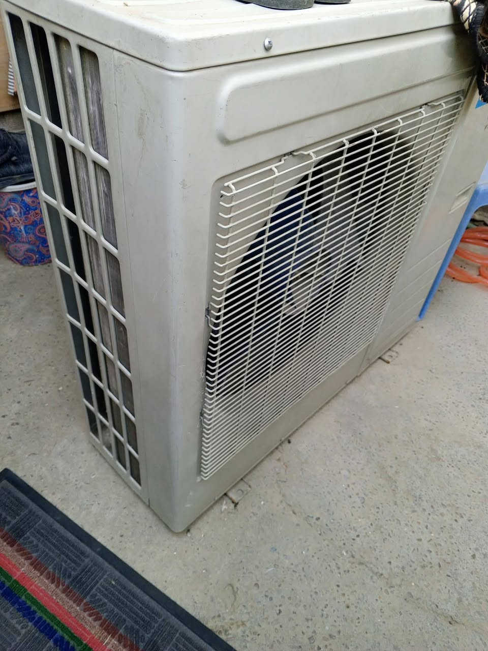 بغداد الدورة شارع 120نهايته ٧٥٠ قفل مابي مجال 
اربعه طن هذا جديد ونظيف


**إذا كنت صاحب هذا الإعلان وتريد حذفه لأي سبب، رجاءا أرسل رسالة إلى الدعم الفني**