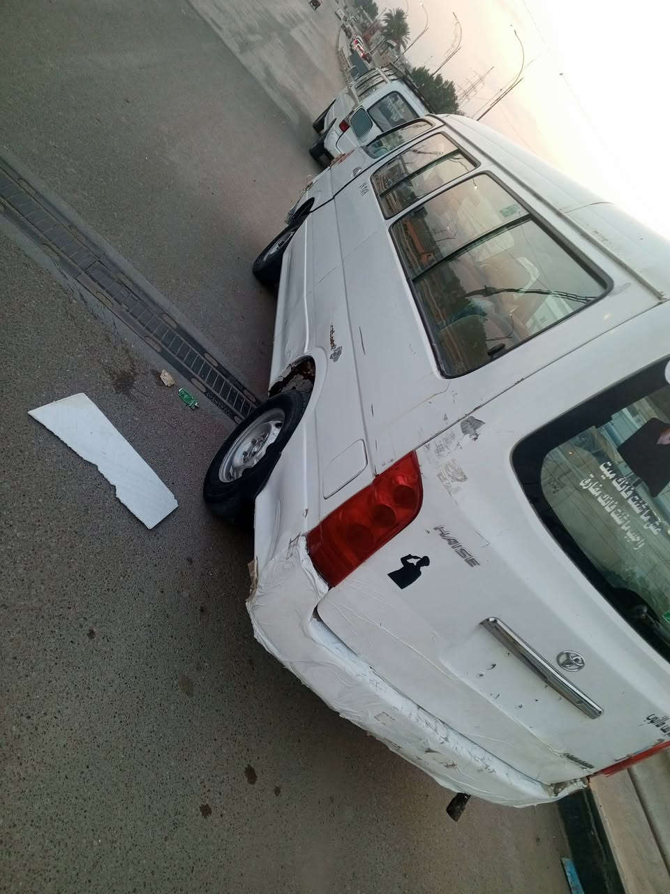 سلام عليكم سياره للبيع جنبي موديل 14سياره موصليه بس راعيه موجود ومامطلوبه وبيه برات ذمه عليه غرامات صفر غراماته وداوره مكينه كير اكسن مكفولات جدد دوشمه جديده كل نقص مابيه هيه مصفره وصولات خط وبحث السياره غراماته 15ورقه ينزلن من سعره وتعار كبل اداوره بسمك السعر 75وبيه مجال ***********
