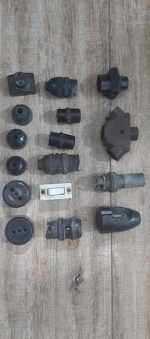 كهربائيات قديمة جيل الطيبين


**إذا كنت صاحب هذا الإعلان وتريد حذفه لأي سبب، رجاءا أرسل رسالة إلى الدعم الفني**