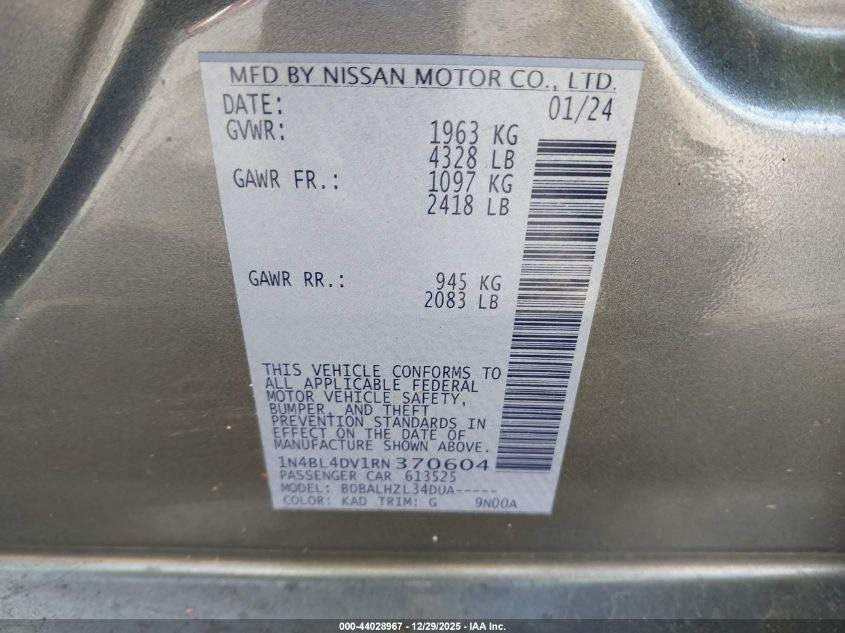 ‏🚗 2024 Nissan Altima 
📅 مزاد: 9 / 1 / 2026
رقم اللوت: 44028967
🛠️ ضرر امامي
‏⚙️ 2.5L • 4 سلندر • دفع ‏ ‏امامي 
📏   45,554 ميل
💎 مزاودة حضوري أو أونلاين
📦 شحن بحري مضمون
🏢 4 فروع داخل العراق
بغداد • كربلاء • الديوانية • العمارة
📲 واتساب: *********** | ***********
✨ انضم إلى كروب الواتساب لمزيد من السيارات الحصرية
‏🔗 https://chat.whatsapp.com/CHchp4i8IM0GCMY7soZfir
⏰ 4 عصراً – 12 ليلاً
🚫 السبت والأحد عطلة المزاد
