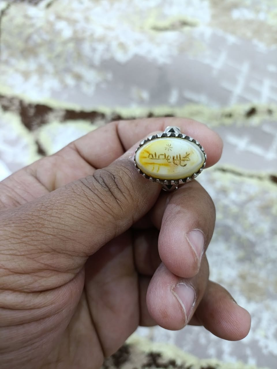 خاتمين ب 60 الف الواحد مشتري ب 50 انه توصيل ماكو الشراي يجي خاص يماني وسليماني معطف ومسور وجه بي جاه وجه حلو الخاتم وليماني كلش قديم


**إذا كنت صاحب هذا الإعلان وتريد حذفه لأي سبب، رجاءا أرسل رسالة إلى الدعم الفني**