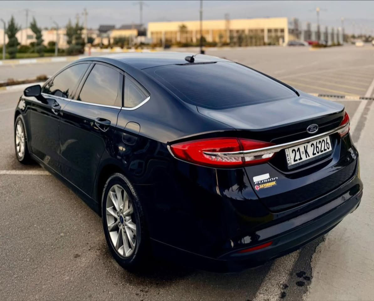 فورد فيوجن ٢٠١٧ 
كلين تايتل مكينة ٢.٥ المرغوبة
السيارة بدون صبغ بدون بارد و كلش نظيفة و جديدة
مواصفات السيارة SE
السنوية جديدة ٢٠٢٨
تايرات جديدة 
گير و محرك جديد
السيارة بشرط من الدعامية للدعامية 

مكان السيارة السليمانية
***********
