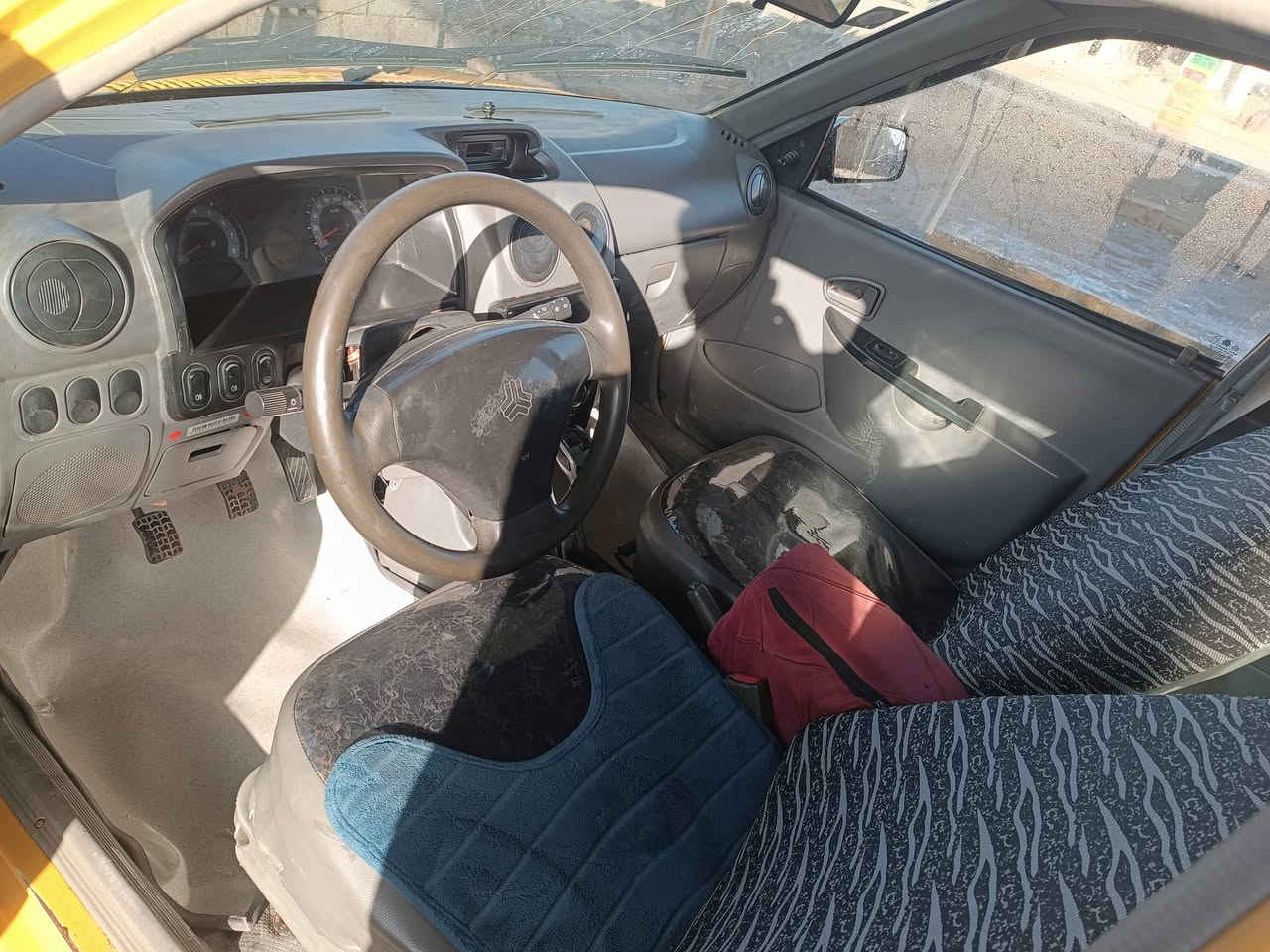 سلام عليكم سايبه 2011 مكينه وكير جاهزه وحلوه رقم جديد وهزه مصفره هيه وغرامه  جاهزه السعر28وبيه مجال كلش قليل ***********
