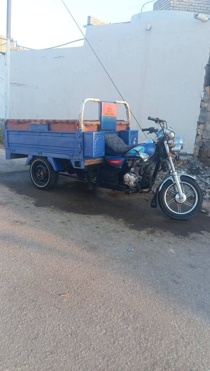 سلام عليكم ستوته للبيع موديل 23مكينه توني شديتلهء بعدهي عسحك مكينه 25ستوته كلشي شغال كهربائيات كله شغال تخم تاير جديد ستوته ما ناقصهء اي شي سعر ب2400وبيه مجال ***********
