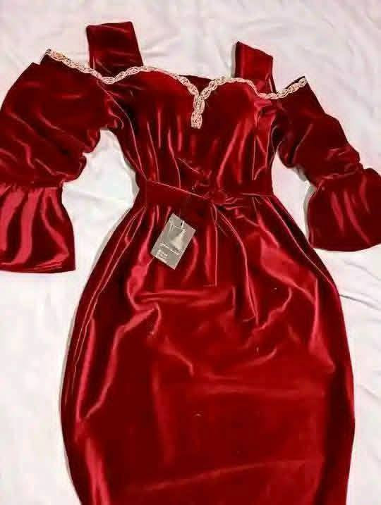 ✨👗 لأنكِ تستاهلين التميّز 👗✨
تفصيل على ذوقك… مقاسات دقيقة… خامات فاخرة… وكل غرزة تنحاك بحُب ❤️
اختاري موديلك وخليه يطلع بإيدينا تحفة فنية ✨

📍 للحجز أو الاستفسار راسلينا عالخاص 💌

#يتم التنفيذ حسب الطلب꧁꧂ مستعدون لخياطة الموديلات والفصالات الي يعجبكم وبأنسب الاسعار 
#خياطة_ام_محمد ادعميني ب 👍👍

يوجد توصيل لجميع محافظات العراق 🇮🇶
بغداد 4 
ومحافظات 6


**إذا كنت صاحب هذا الإعلان وتريد حذفه لأي سبب، رجاءا أرسل رسالة إلى الدعم الفني**