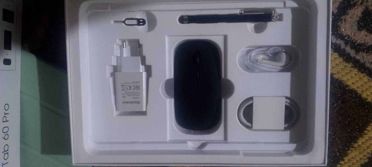 ايباد 60بروو
للبيع استخدام ساعه والله السعر 350 واذا مراوس اكو اراوس


**إذا كنت صاحب هذا الإعلان وتريد حذفه لأي سبب، رجاءا أرسل رسالة إلى الدعم الفني**