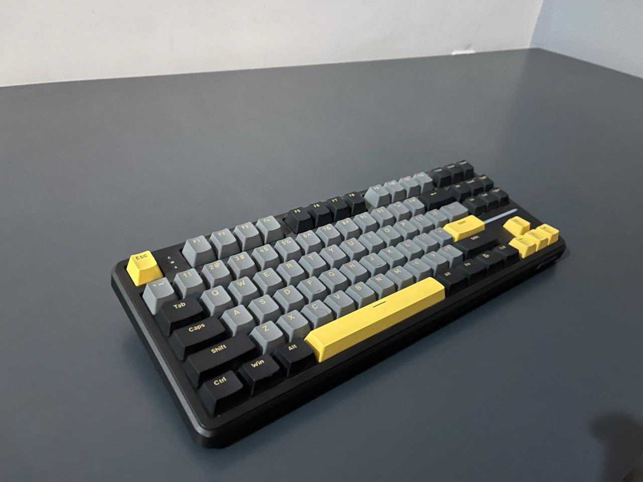 كيبورد Attack Shark X87
ميكانيكي  RGB
مناسب للألعاب والاستخدام اليومي 
استجابة سريعة وتصميم مريح
+

موس Redragon M916 Pro 4K وايرليس
أداء عالي ودقة استثنائية لمحبي الجيمينگ 
اتصال لاسلكي سريع وثابت
تصميم مريح وخفيف للاستخدام الطويل
مناسب للألعاب الاحترافية والعمل
للتواصل ***********
