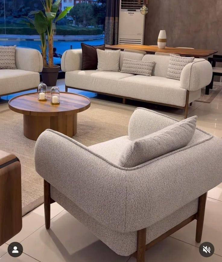 صبايا موجود هاد طقم الكنبيات جديد مش مستعمل بدي ابيعه بسعر العرض 
المعني فيها يتواصل معي على الخاص


**إذا كنت صاحب هذا الإعلان وتريد حذفه لأي سبب، رجاءا أرسل رسالة إلى الدعم الفني**