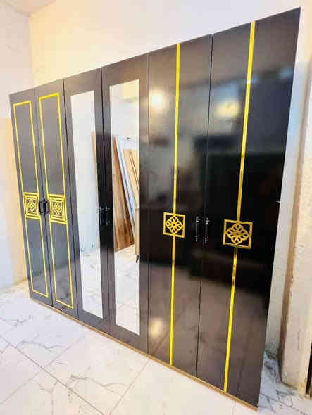 غرفه نوم تركي 🇹🇷🔥
مستخدم كنتور ابواب 
5 قطع نضافة 90 💯 
سعر 500  🚛🧑‍🔧 ***********
