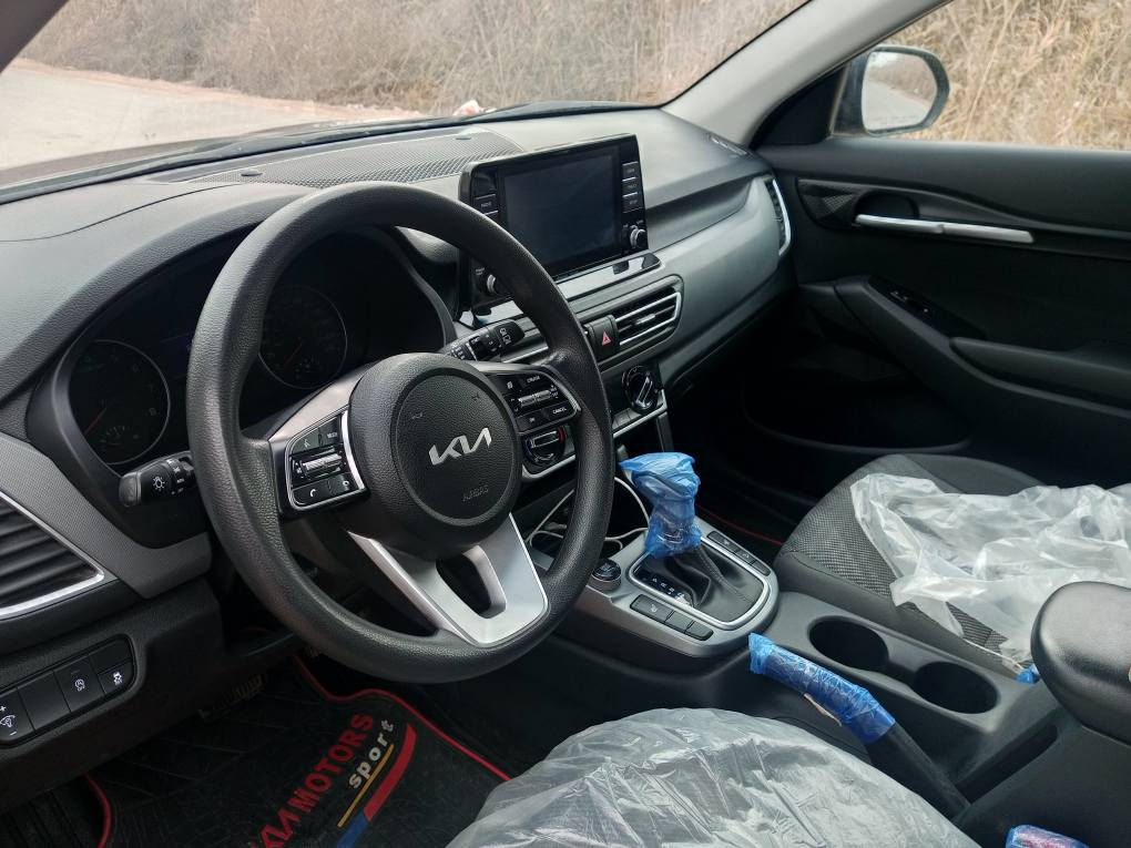 سلام عليكم كيا سلتوز بدون رقم موديل 2023 صورالحادث بلمنشور السعر148مكان السياره كربلاء الامام عون ع للاتصال *********** كربلاء, العراق
