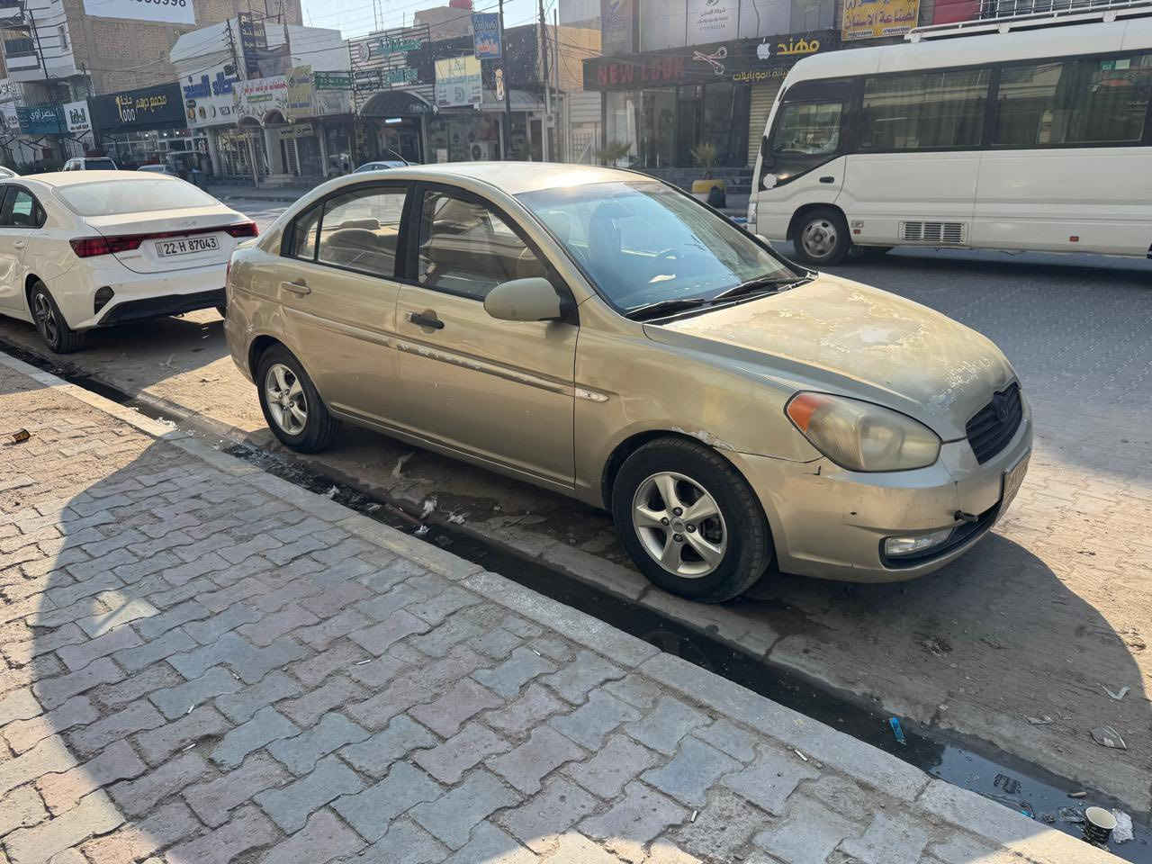 السلام عليكم..
هيونداي اكسنت ٢٠٠٩
السيارة حلوة ونضيفة كير مكينة كفالة السيارة بيها صبغ حزام
سعر ٧٢ ورقة وبيها مجال بسيط للاستفسار الاتصال على الرقم
0781 300 2371
