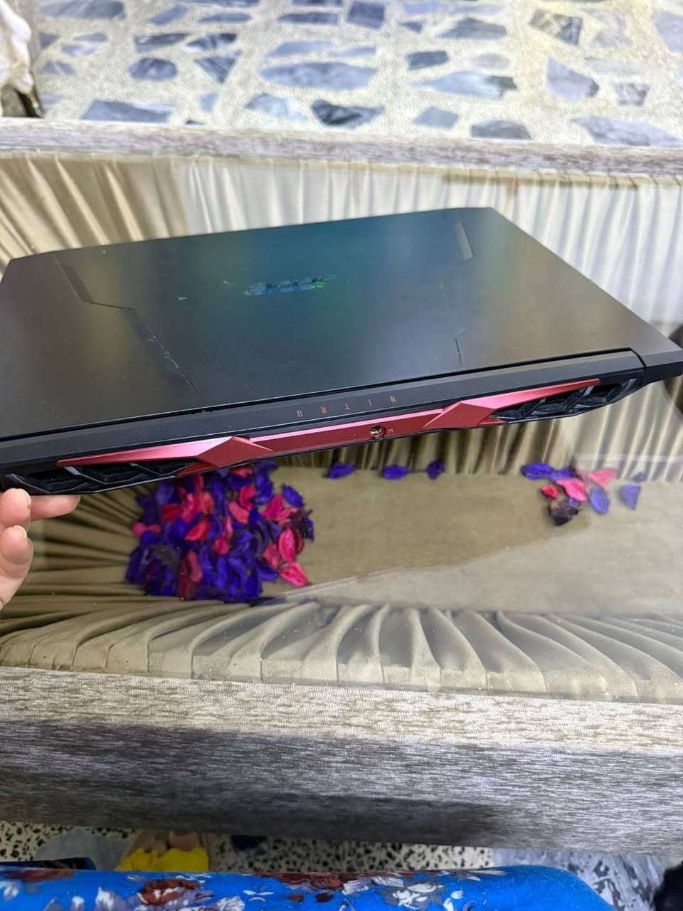 للبيع لابتوب قوي للألعاب والتداول والمونتاج 🔥
💻 Acer Nitro AN515-45
⚡ المعالج: Ryzen 7 5800H بسرعة 3.20GHz
🎮 كرت الشاشة: RTX 3070 Laptop 8GB
🧠 الرام: 16GB
💾 التخزين: 1.38TB SSD
🪟 النظام: Windows 11 Home
✅ يشغل ألعاب قوية وبرامج تصميم ومونتاج بدون مشاكل
✅ مناسب للتداول والشاشات والبرامج الثقيلة
✅ تبريد ممتاز وسريع بالأداء
✅ الجهاز نظيف والاستعمال مرت


**إذا كنت صاحب هذا الإعلان وتريد حذفه لأي سبب، رجاءا أرسل رسالة إلى الدعم الفني**