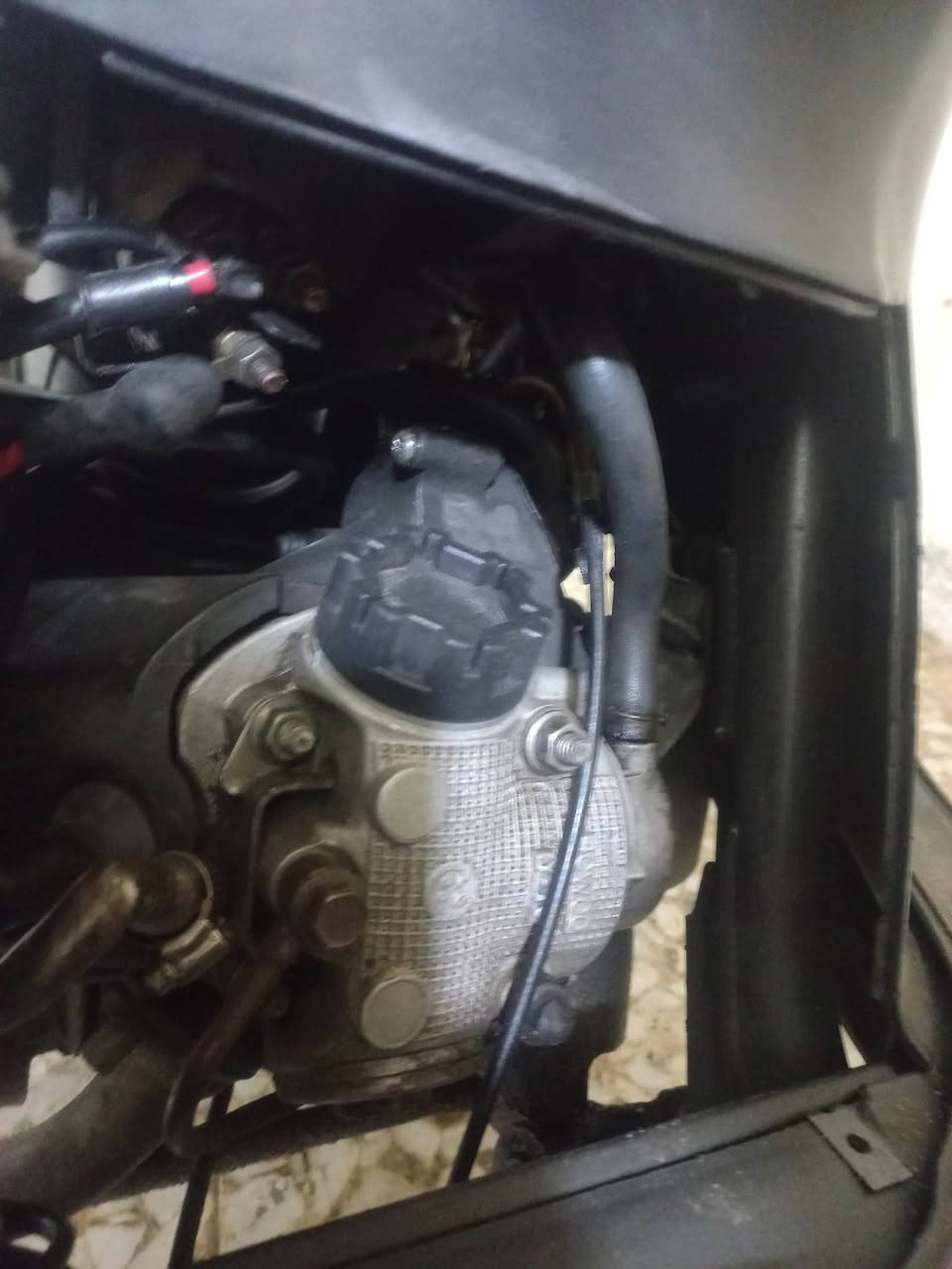 السلام عليكم دراجه فراشة للبيع او المراوس الدراجه مامفتوحه وكلشي بيهة شغال للستفسار التواصل ***********
