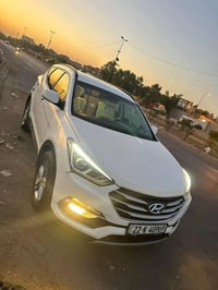 سنتافيا وارد امريكي صور الحادث موجوده سياره حلوه مرتبه وبيها مجال بسيط...