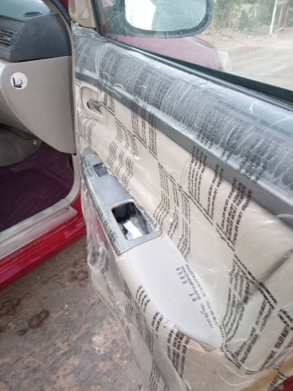 جيلي موبل 11..بابل.  مكينه حاويه صار شهر شادينهه كير وحداديه 
تبريد ثلج .
ومشط جديد .تخم تاير
سعر .43.
الدوانيه .الحمزه الشرقي 
***********
