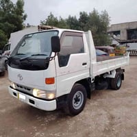 للبيع تيوته راس لثور قلاب مويل95   مكفوله من ضربه وصبغ مكينه وشاصي مكف...