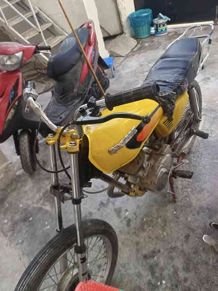 السلام عليكم اخواني الكرام عندي ماطور للبيع موديل 17
لا صرف ولا بخار شلعه فول السعر 225 الف و بي مجال للشراي ***********
