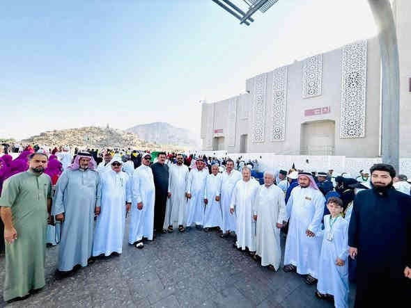 "سارعوا بتسليم جوازاتكم لعُمرة🕋 منتصف الشهر الثاني عشر (12) بـرًا🚌، للحجز والإستفسار يُرجى التواصل على الأرقام التالية، أو مراسلة صفحتنا على الفيس بوك"
*********** - ***********

أو مراجعة مكاتبنا أدناه: 

1- الرمادي - شارع الأطباء - قرب جامع الشيخ عبدالملك السعدي: 
***********

2- الجزيرة - البوذياب - قرب جامع الإحسان: 
*********** - ***********

#المتعهد_ميثاق_الذيابي
