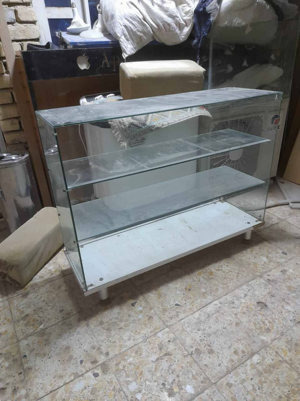 فاترينه جام حراري السعر ٢٥ الف قفل 
عنوان بصره زبير 
*********** وتساب فقط البصرة, العراق
