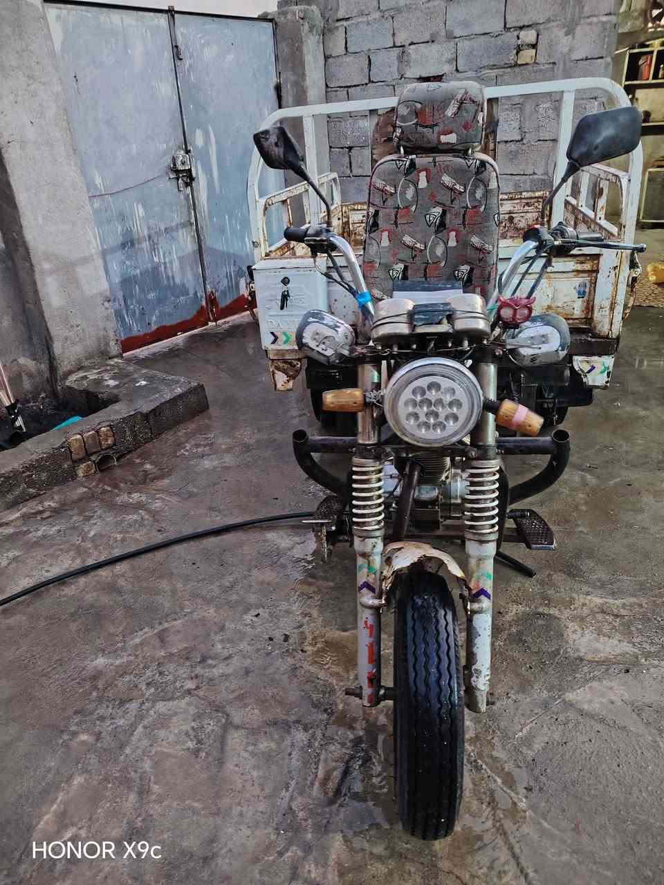 سلام عليكم ستوته البيع موديل 2018الستوته جاهزه من كلشي الستوته اوراق كامله اي نقص ما بيه اللعلم الستوته نثيه بس مشدودله سدر مال فحل السعر 1350وبيه مجال الرقم الهاتف ***********
