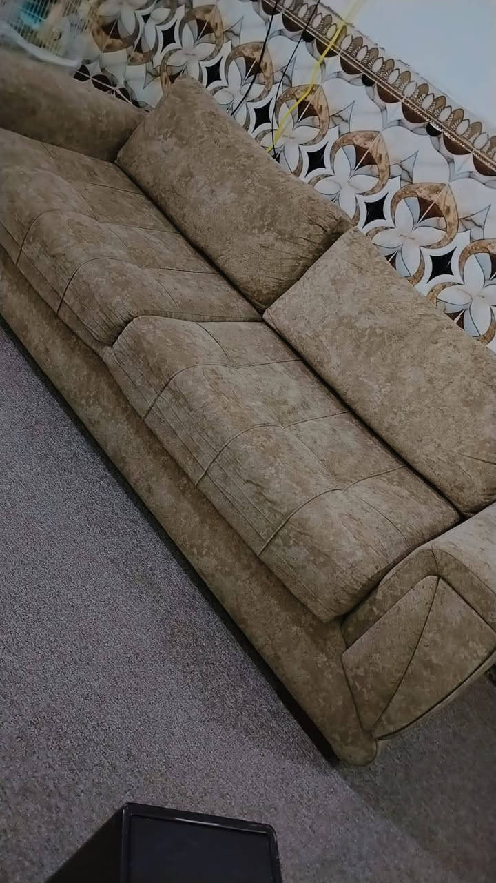 كاونتر وتخم للبيع اي استفسار الاتصال على الرقم‏‪***********‬‏     ‏‪الكاونتر ١٥٠ قفل التخم ٣٠٠
