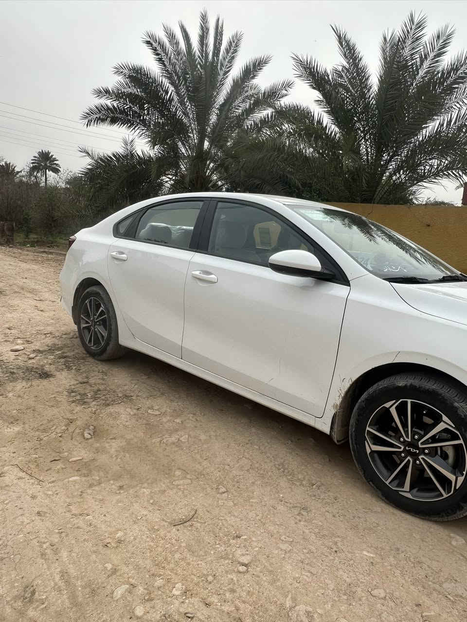 أسلام عليكم / للبيع سيراتو موديل(2024)مكفوله كفاله عامه مكينته(2000) مكفول ويأتي فيه ويلكب / فول مواصفات / ما عده فتحه بدون/ ( سنويه بسمي تحويل ثاني يوم )التواصل و الاستفسار (***********)
