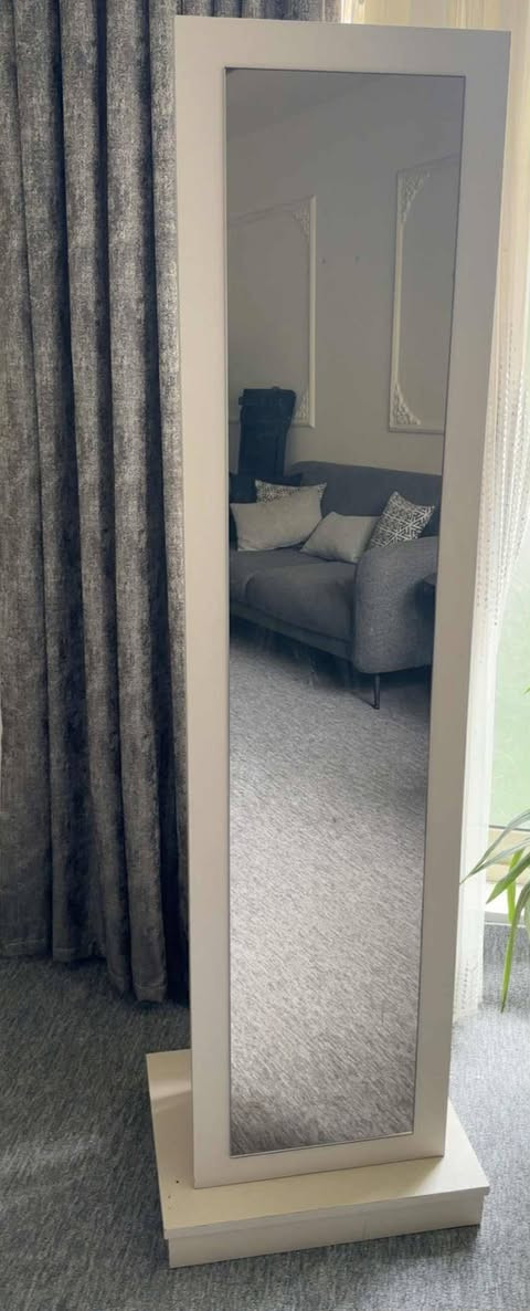 لەهەولێر گەرەکی  حەدالە  ئاوێنەکە 20هەزار قفڵ تەبلەکانیش 35هەزار قفڵ نوێ وبێ عەیبن


**إذا كنت صاحب هذا الإعلان وتريد حذفه لأي سبب، رجاءا أرسل رسالة إلى الدعم الفني**