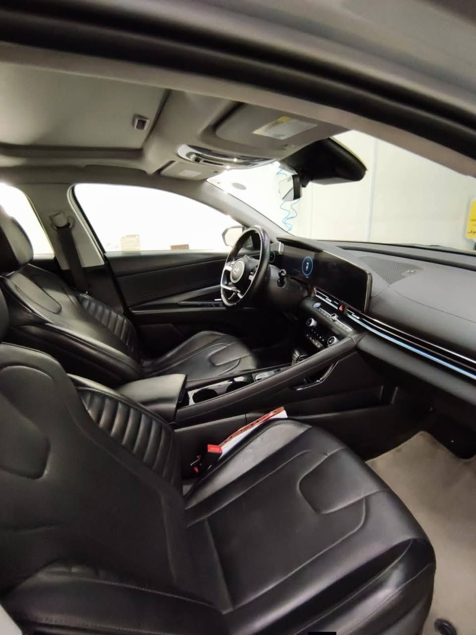 كشنات جلد
لد دشبول 
سلايد روف
رادار 
السياره فول الفول 
رقم اربيل باأسمي قبل اربع اشهر رقمتها 
السياره كفاله ب اعتبار لان ضربها حداديه موجود الحادث وعندي سونار 
مكان السياره ناصريه مركز 
مكلف بالنشر غير متواجد ع الفيس 
السعر ١٧٠ وبيها مجال 
رقم صاحب السيارة 
***********
