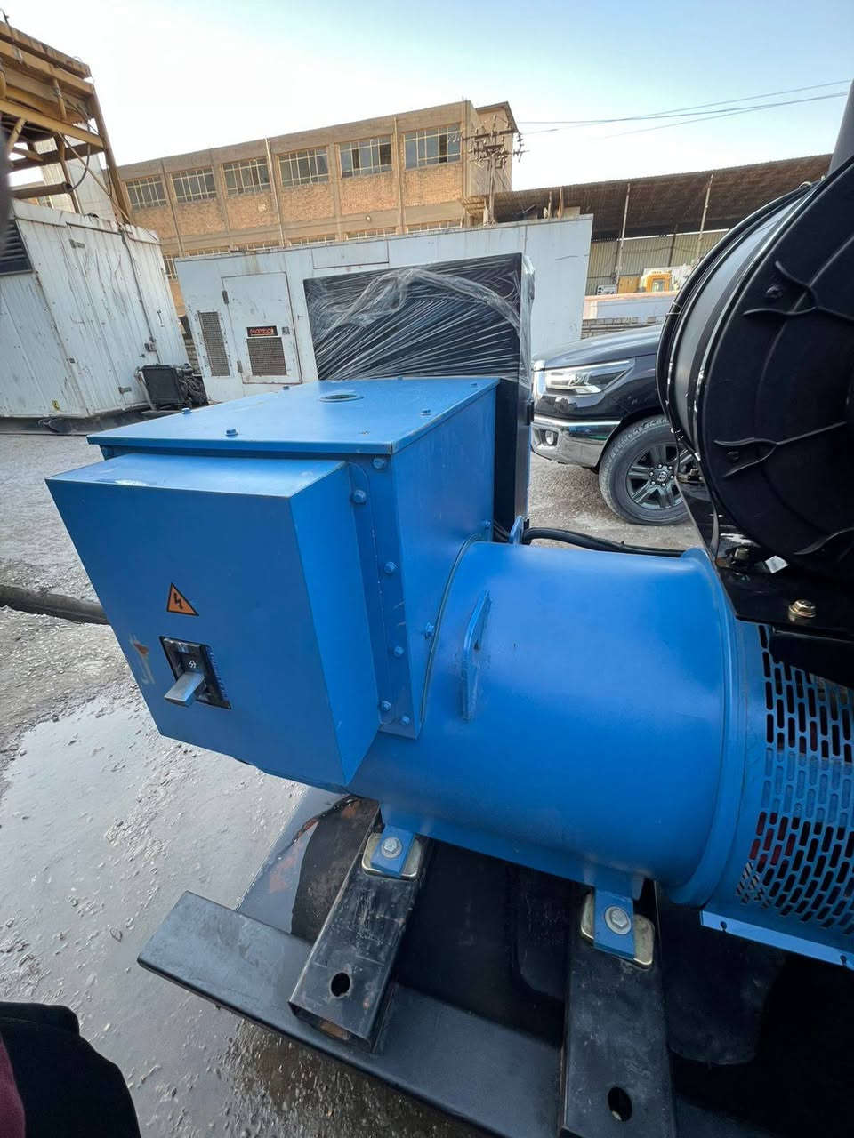 عرض مولد كمنز 250 كيفي 114
راس المواليد ستاند فورد 
ساعات العمل صفر زيرو 
للتواصل واتساب او الاتصال 
***********
حمزه كطمه
