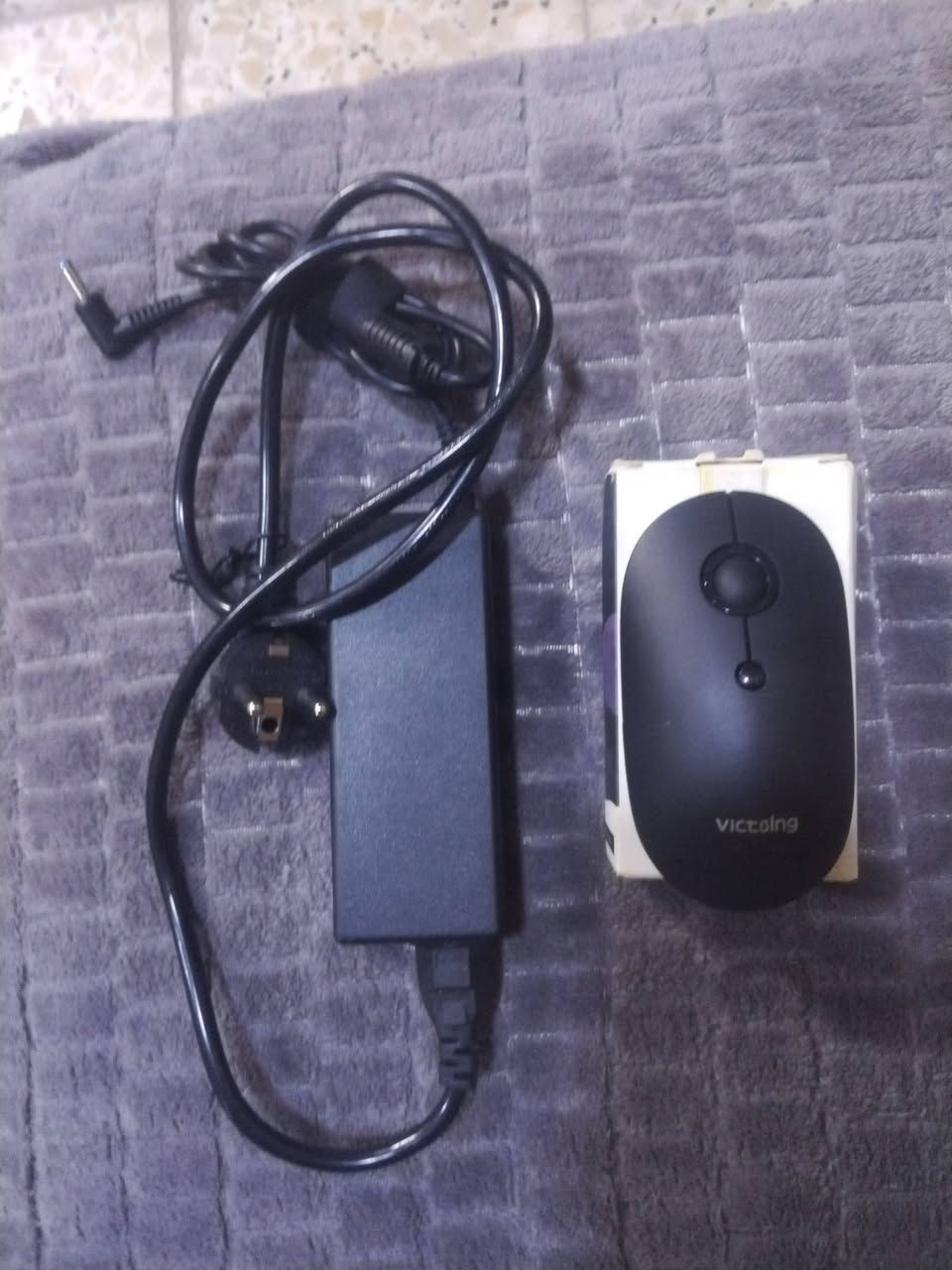 السلام عليكم

لابتوب للبيع جديده سعره 525 ألف و بي مجال

ملاحظة: المواصفات داخل الصور

للإستفسار اكثر الاتصال على الرقم *********** او مراسلة الصفحة
