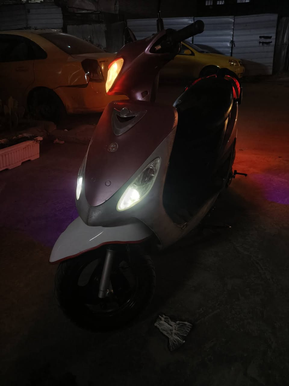 سلام عليكم دراجه ماكس منغولي للبيع بدلت دهن صار بيهة خيط تبخير قليل بس من بارده الدراجه السعر 350مكان بغداد الشعب***********واتساب
