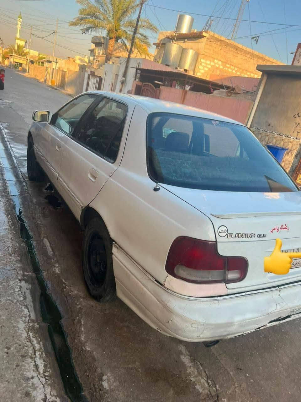 السلام عليكم ورحمة الله وبركاته اخواني عندي هاي السيارة هوندا النترا دمعة موديل 94 گير عادي تبريد شغال  ولا معجون رقم كركوك سيارة وبيها دفتر بانزين السنوية ساقطة 2023 مكينه 16، صدر وحداديه جديد والغرامات عليه سعرها ٣٣ورقه وبيها مجال بسيط السيارة مكفوله من كل النواحي اني مكلف بل نشر تواصل رقم الهاتف:*********** كركوك, العراق
