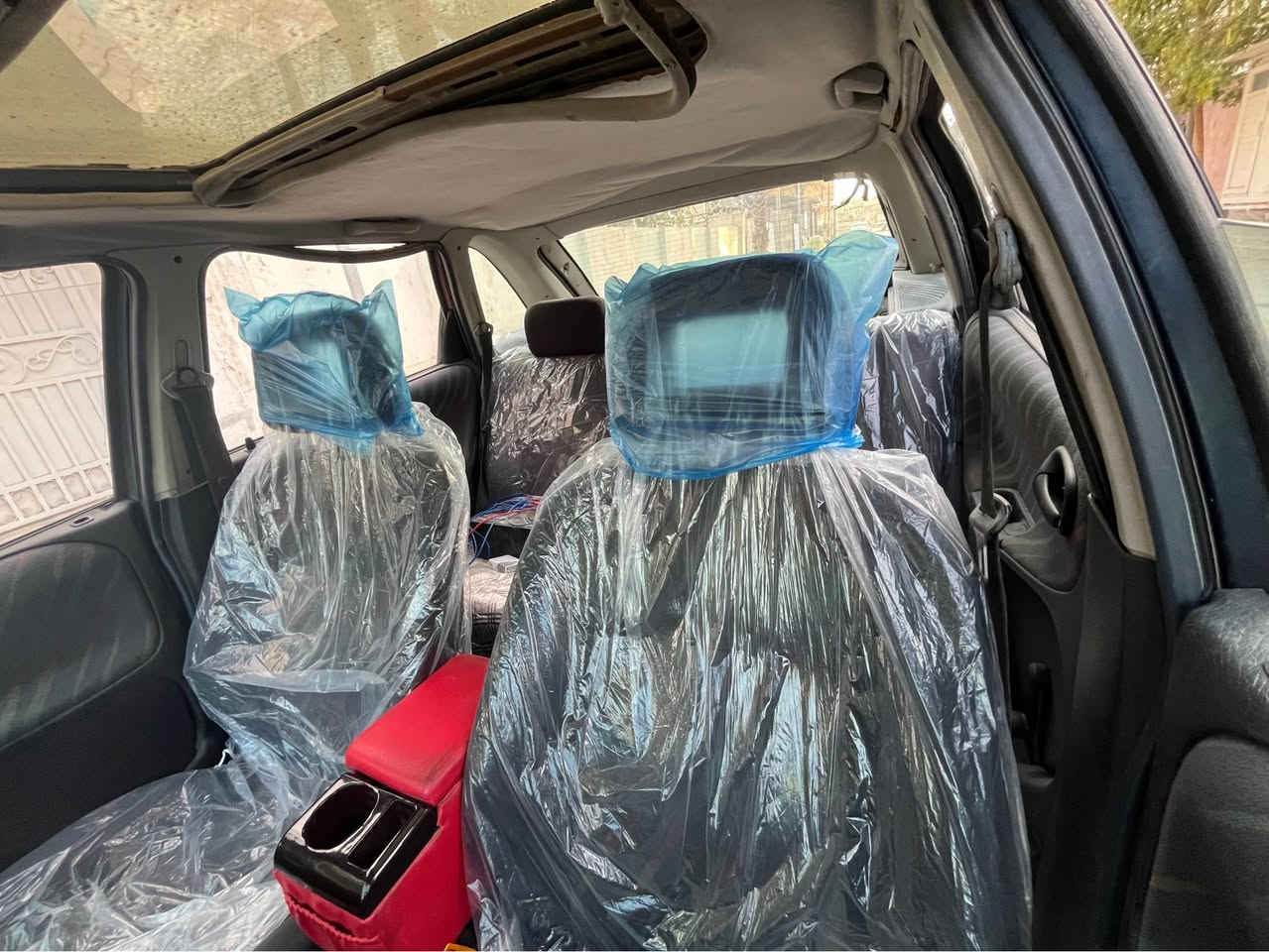 سلام عليكم 
اوبل استره للبيع ١٩٩٢ 
سياره جاهزة على الاخير 
حداديه فول بس يحتاج الها دبلات 
مكانها كربلاء 
0773*711*4359 كربلاء, العراق
