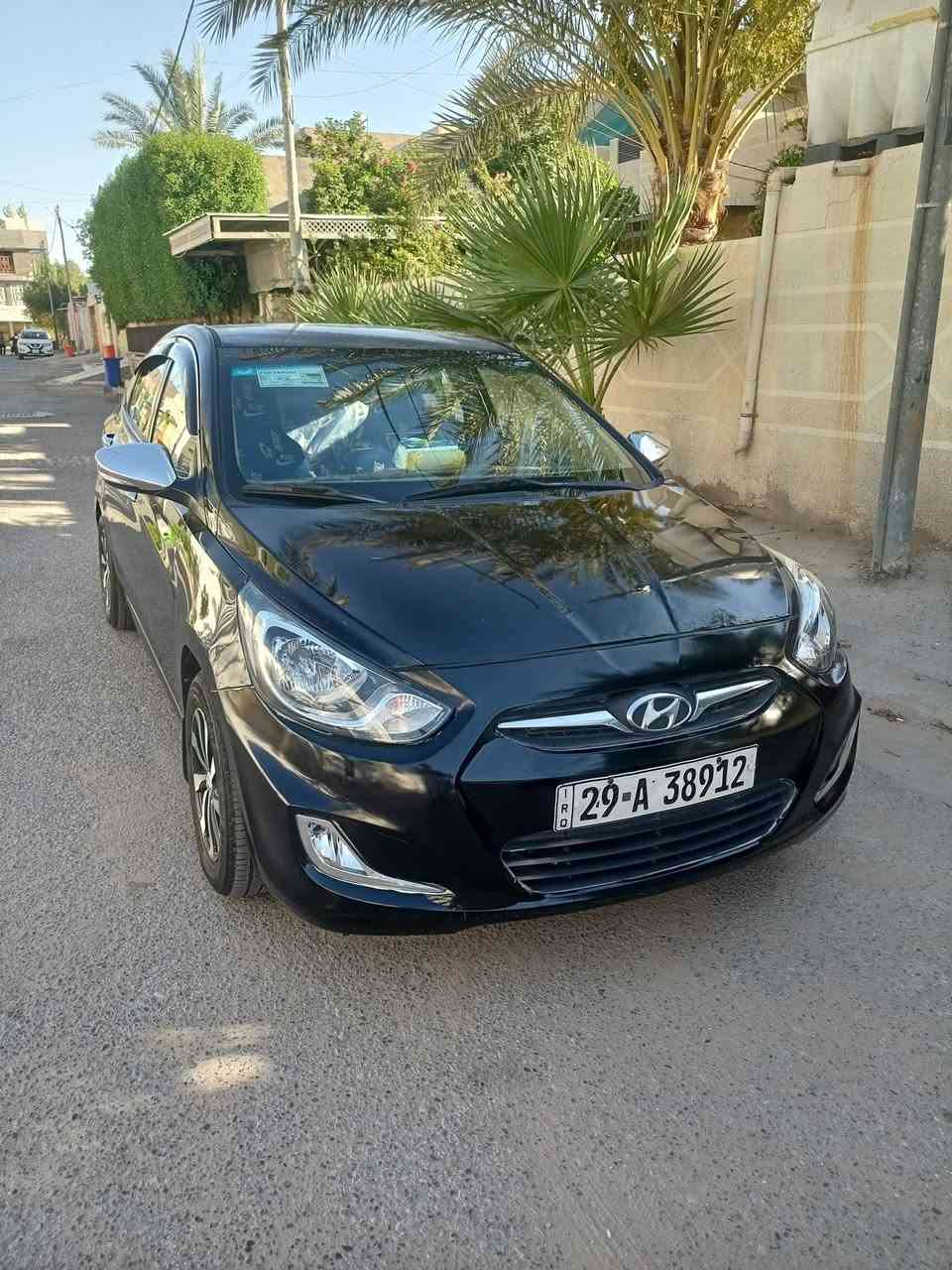 السلام عليكم 
سياره هونداي اكسنت موديل 14 خليجي تحكمات استيرن اشايرمري صندوك كهرباء تخم تاير جديد صدر جديد مكينه وكير ATمكفولات سعر83 وبيهاء مجال *********** اتصال وتساب والسونار موجود بالصور
