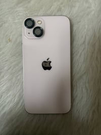 ايفون 13 عادي 256 256 دبل خط دبل خط بطاريه 91 بلادي الجهاز زاغ واحد ما...