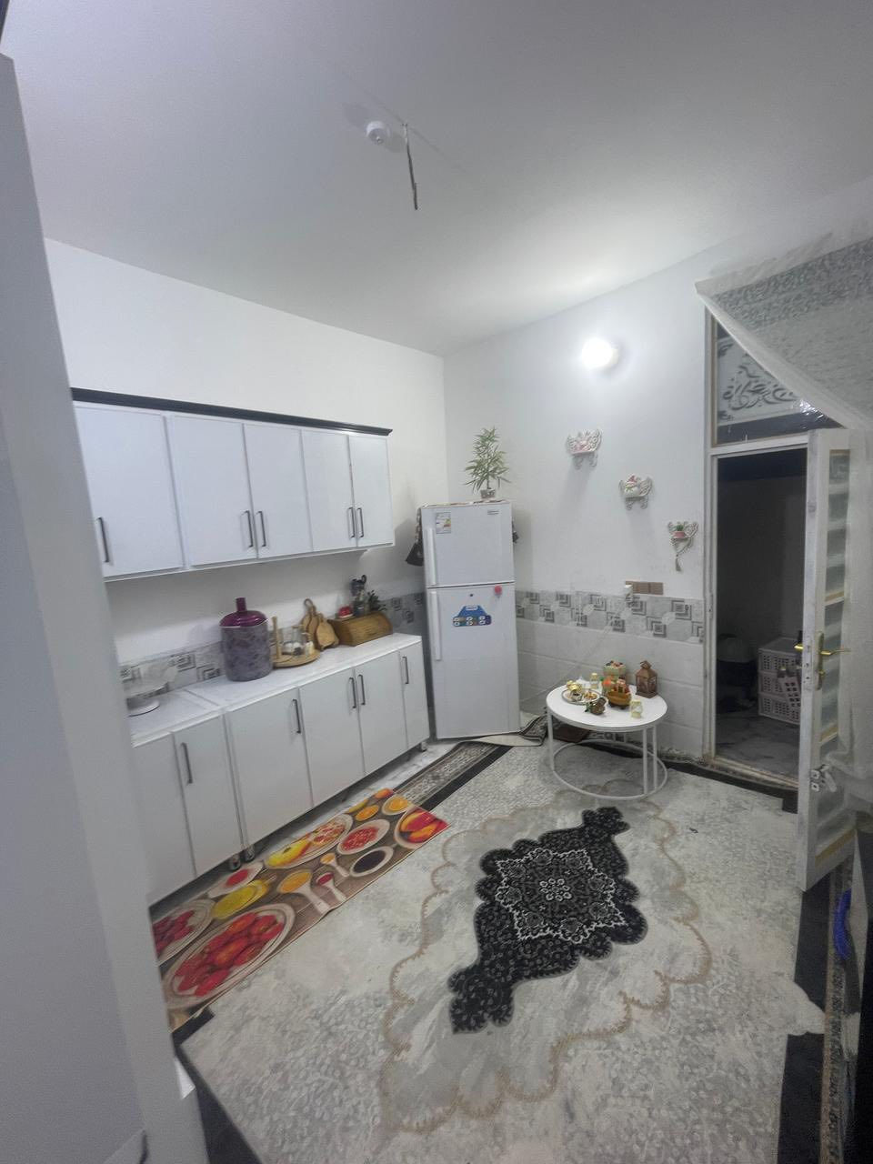 بيت للبيع كربلاء حي الإمامين يبعد عن الامام العباس عليه السلام كيلوين ونص عدل …

بيت واقع حال قرار محكمه ٥٠ متر طابقين غرفتين نوم صحيات عدد ثنين صاله مطبخ  منطقه حلوه مرتبه شوارع ١٠ متر الفرعي
 قرار مع صاحب لارض مباشر 👍


**إذا كنت صاحب هذا الإعلان وتريد حذفه لأي سبب، رجاءا أرسل رسالة إلى الدعم الفني**