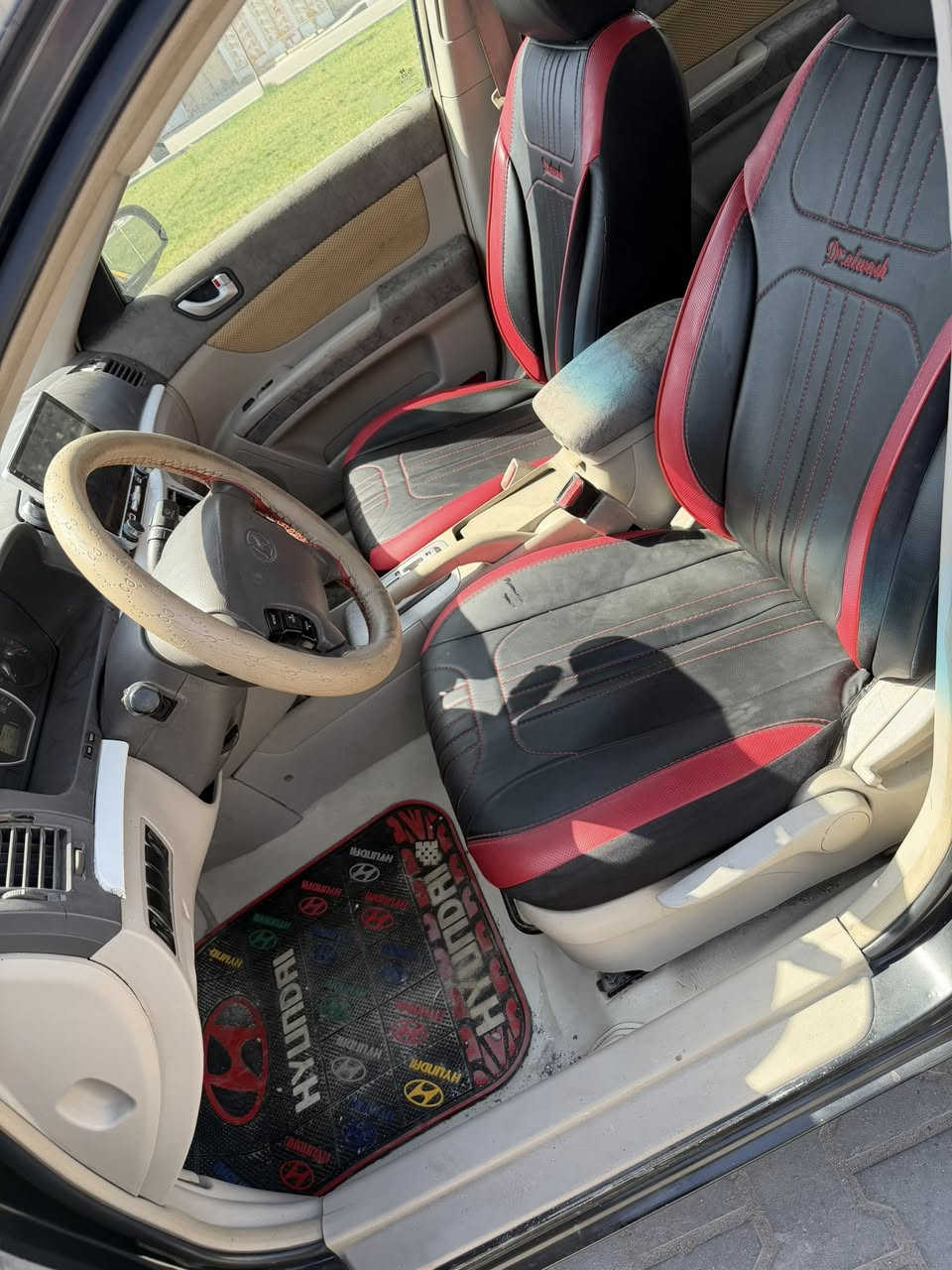 سلام عليكم   #للبيع_فقط
هيونداي سوناتا 
مديل 2009 

محرك بانزين دوش

#ادوات_ادوات_

سيارة حيل جديدة وجاهزة من كلشي 

#المكان_بصرة 

#السعر_اتصل_وتدلل

***********
