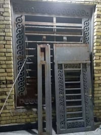 باب وشباك • عليه مجال