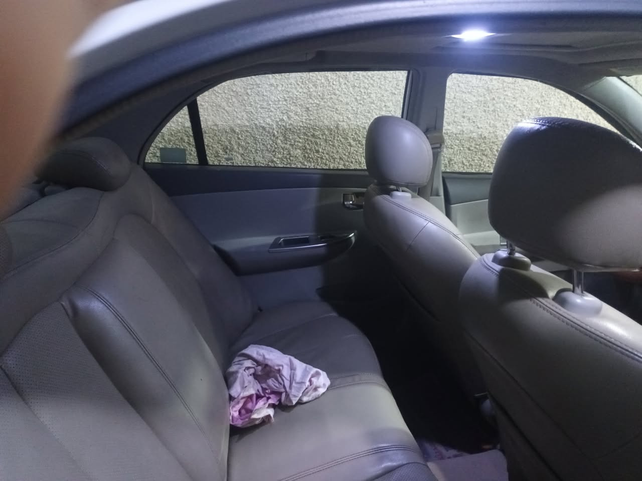 السلام عليكم للبيع بي وايدي موديل  ١٢بأسمي سنويه لحد ٣٠تخم تاير جديد مكينه مستحقه كير نظيف بيه طخه بلباب والجاملغ باليمين 
25وبيها مجال قليل حك الجيه رقم  *********** بي واتساب مكاني بغداد مدينة الصدر قطاع ٢٢ بيع مستعجل‏‪***********‬‏
