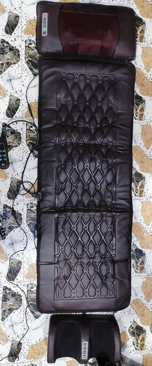 جهاز تدليك كهربائي فراش هزاز التدفئة الأشعة تحت الحمراء مدلك وسادة للرقبة الظهر القدم كامل الجسم


**إذا كنت صاحب هذا الإعلان وتريد حذفه لأي سبب، رجاءا أرسل رسالة إلى الدعم الفني**