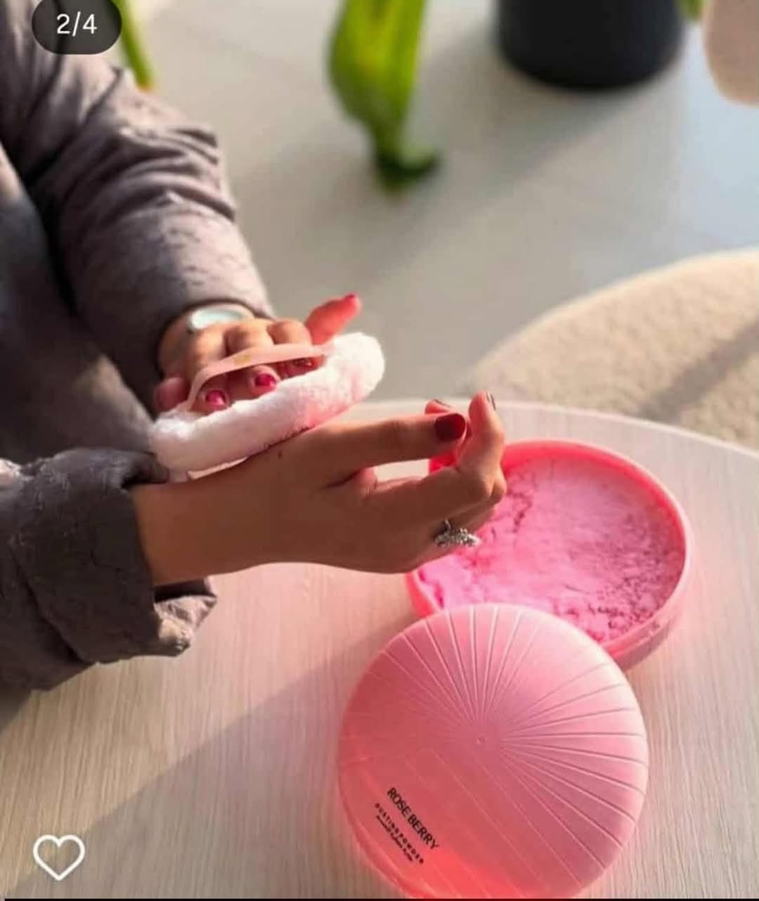 *بودرة معطرة الجسم الترند

بودره رائعه معطرة للجسم رائحتها ساحره وجذاابه تترك ملمس ناعم مثير 🍭🫦

✨✨

للحجز والاستفسار يرجى مراسله الصفحه
رقم هاتف واتساب ***********
توصيل بسماية 1000
بغداد 5000
محافضات 6000
يوجد دفع عن طريق الماستر كارد ✅💵
