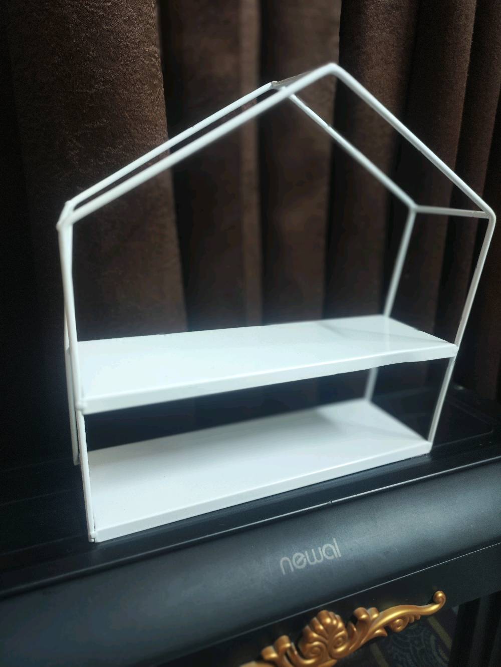 حماله كيگ وجماله بيبسي وستاند عطور شمع دان مدور يجنن جديد بالباكيت ممستعمل ابدد للحجز خاص