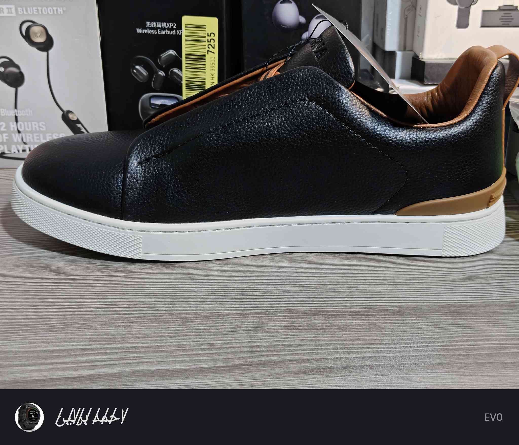 جديد غير مستخدم. قياس 44.5-45
Original Zegna 
Made in Italy


**إذا كنت صاحب هذا الإعلان وتريد حذفه لأي سبب، رجاءا أرسل رسالة إلى الدعم الفني**