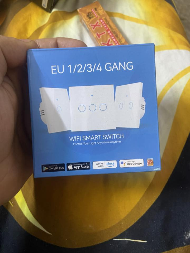 رحبا حبايب عندي غراض هواي سمار مال بيتًغير الي بلصور اليريدهن شلعه او قطع يراسلني واتساب او يخابر ***********
