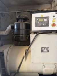 للبيع مولد كمنز 07700770509