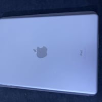 ايباد ٩ • قفل • شاشة مبدلة