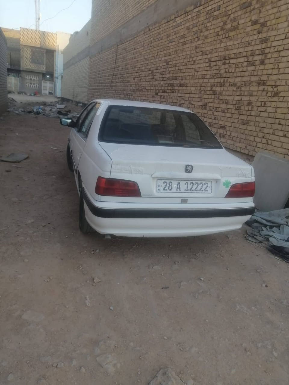 للبيع
بيجو بارص مديل 2011 
مكينه كير حداديه تخم تاير جديد تبريد شغال سنويه لل30
السعر 43 وبيها مجال 
***********
