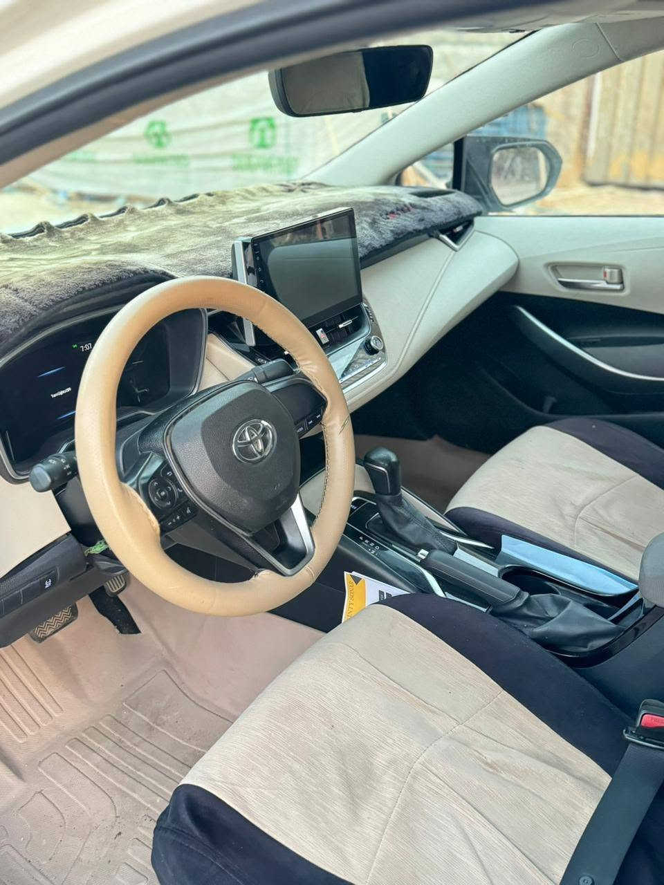كورلا موديل ٢١ ساز 
حادث سطحي جدآ بسيط جاملغ و بنيد موضحة بالصورة 
رقم أربيل شرط التحويل وشوية بارد بالهلال جاملغ الخلفي باقي السيارة كفالة 
فول مواصفات للأخير بصمة فتحة 
مكاني بغداد الدورة 
السعرر 143 وبيهه مجال جدآ بسيط 
هاتف ***********
