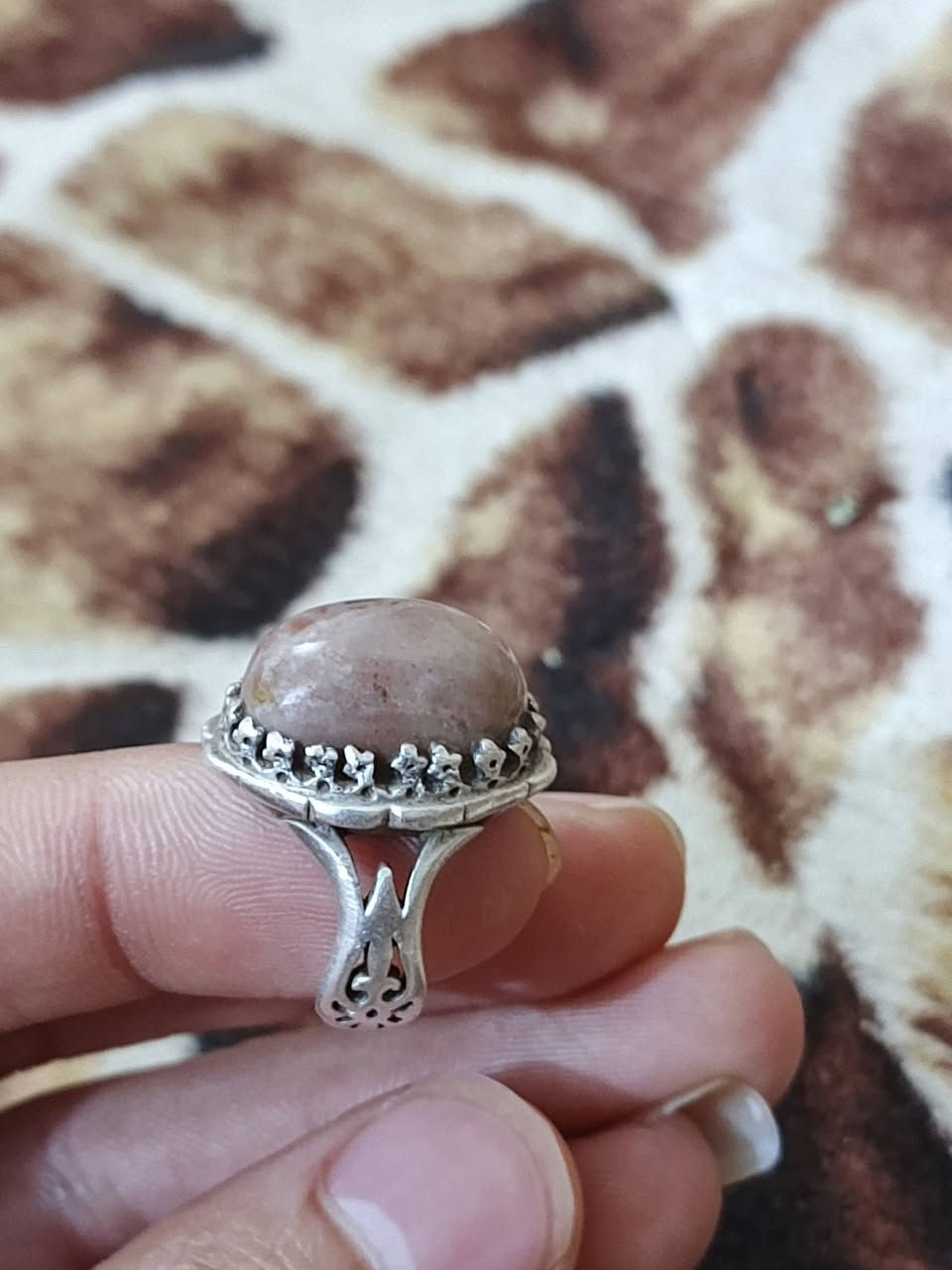 محبس داوودي فضة سعر 35 الف توصيل موجود للتواصل ***********
