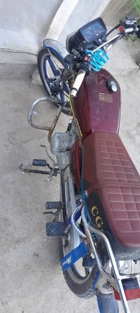 موتور • للبيع • بدون تفاصيل